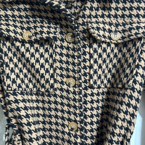 SOLD - Picture 3 of 7